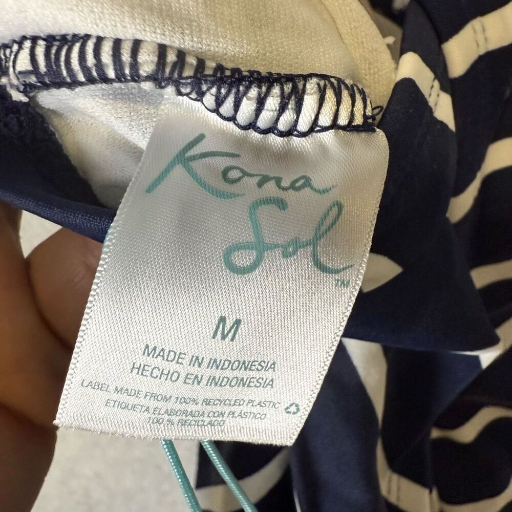 Brand New Kona Soul X Target Womens Medium Navy Blue One Piece Swimsuit Swimwear - Picture 4 of 9